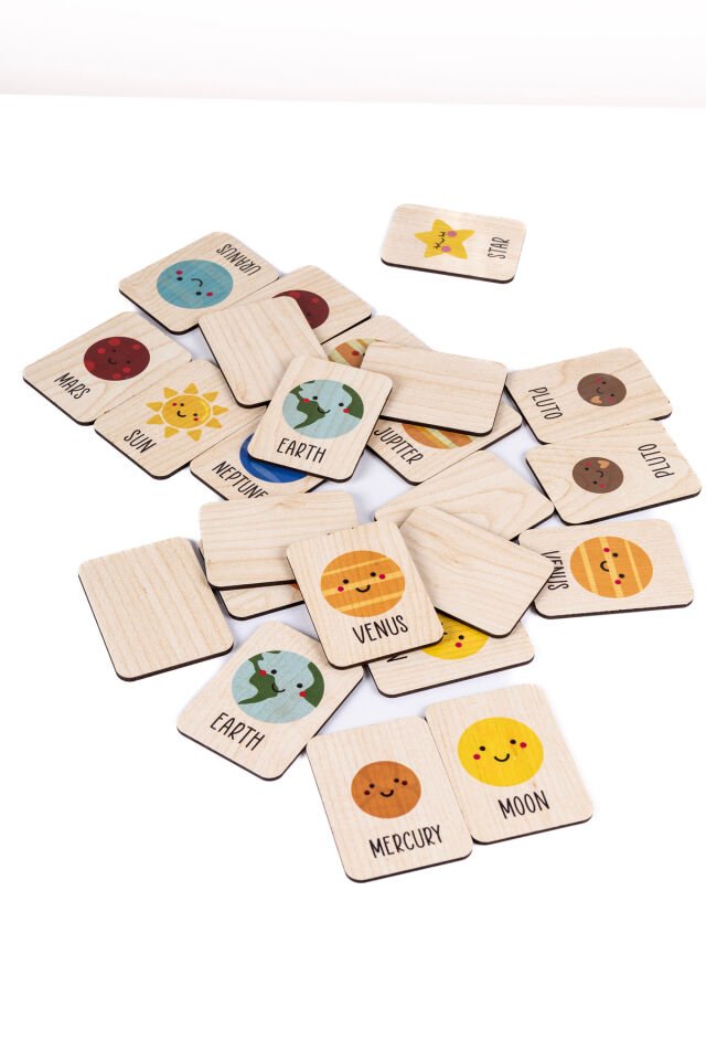 Eğlenceli ve Öğretici Ahşap Uzay Temalı Eşleştirme Kartları İngilizce