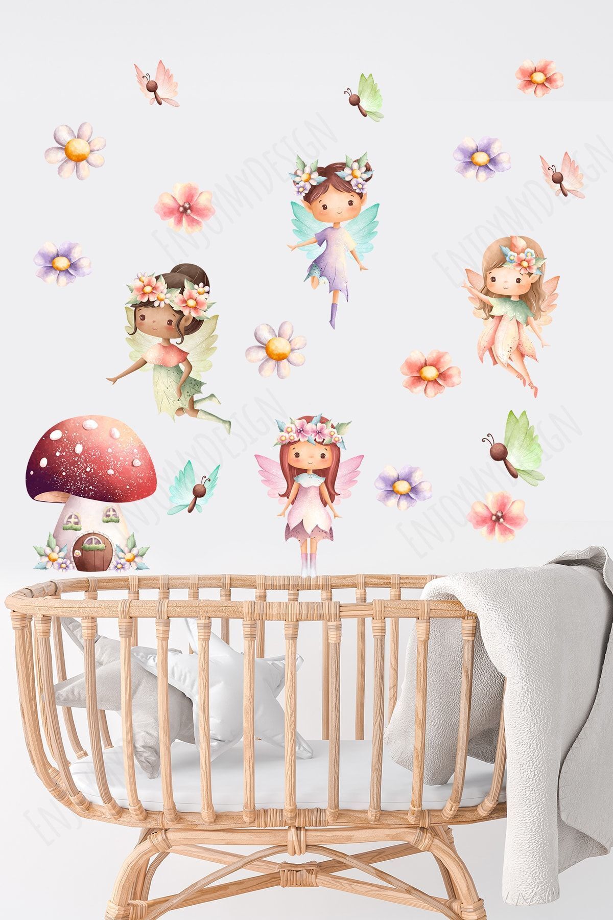 Sevimli Peri Kızlar Ve Kelebek Temalı Çocuk Ve Bebek Odası Duvar Sticker Duvar Kağıdı