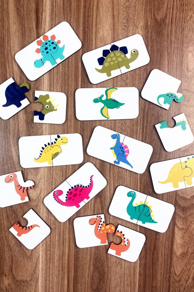 Dinozor Temalı Ahşap Iki Parçalı Eşleştirme Oyunu Okul Öncesi Bebek Eğitici Oyuncak