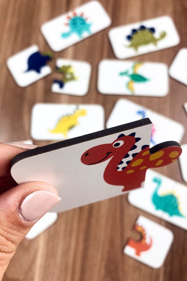 Dinozor Temalı Ahşap Iki Parçalı Eşleştirme Oyunu Okul Öncesi Bebek Eğitici Oyuncak